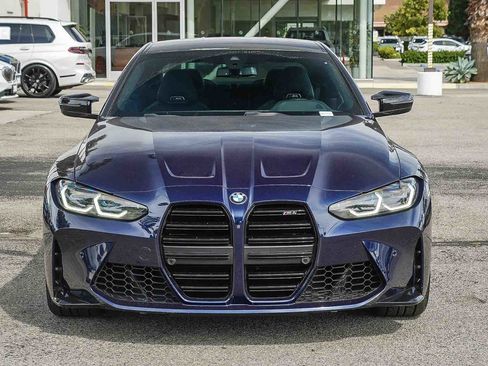 Used 2021 BMW M4 Coupe w/ Executive Package RWD image 2