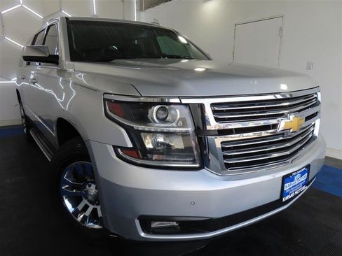 Used 2016 Chevrolet Suburban LTZ AWD/4WD image 3