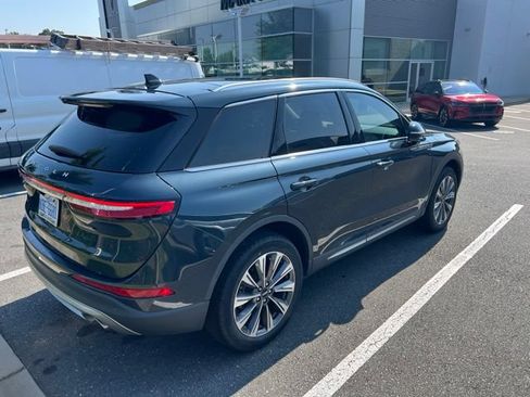 Used 2022 Lincoln Corsair Reserve w/ Elements Package FWD image 3