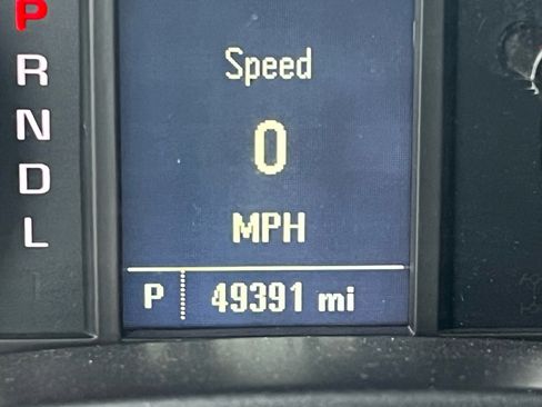 Used 2017 Chevrolet Silverado 1500 Custom image 9