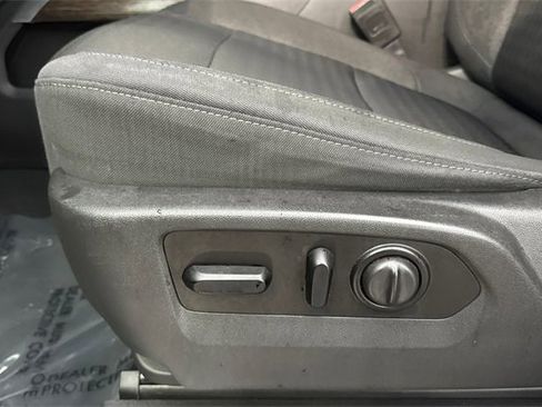 Used 2021 GMC Sierra 1500 Elevation w/ Preferred Package image 13