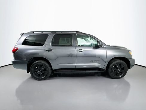 Used 2019 Toyota Sequoia TRD Sport w/ TRD Sport Premium Package AWD/4WD image 8