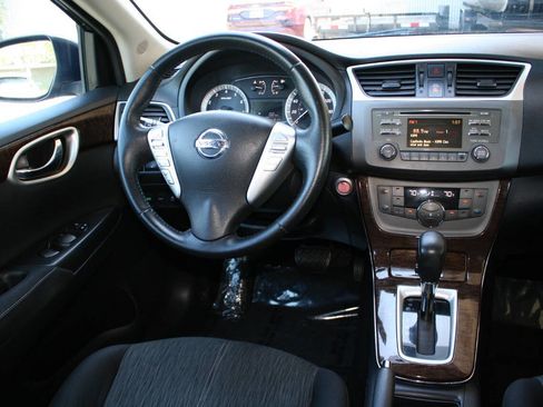 Used 2014 Nissan Sentra SL image 11