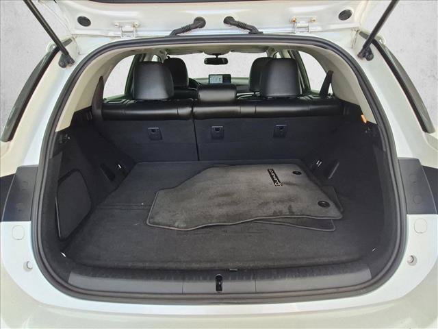 Used 2011 Lexus CT 200h Premium w/ Premium Audio Pkg FWD image 6
