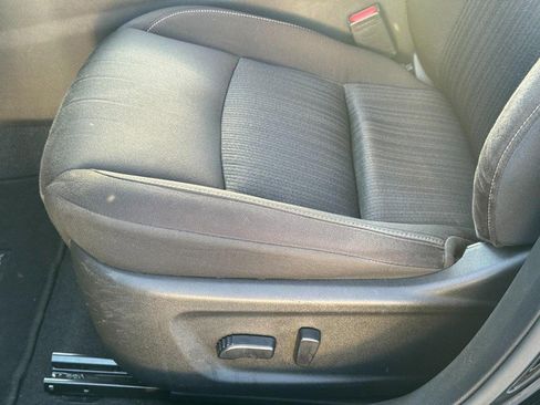 Used 2024 Nissan Altima 2.5 SV image 22