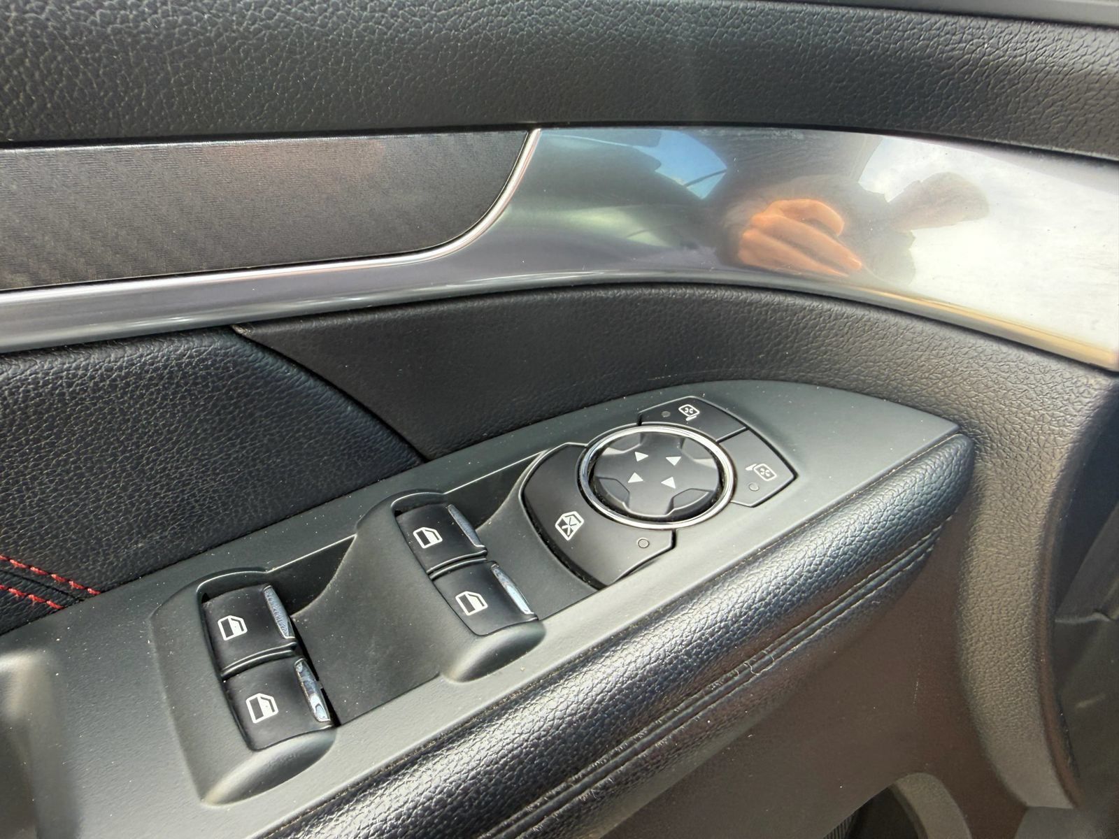 Used 2017 Ford Explorer Sport AWD/4WD image 13