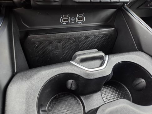 Certified 2025 RAM 1500 Big Horn AWD/4WD image 16