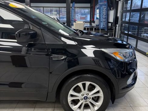 Used 2019 Ford Escape SEL image 8