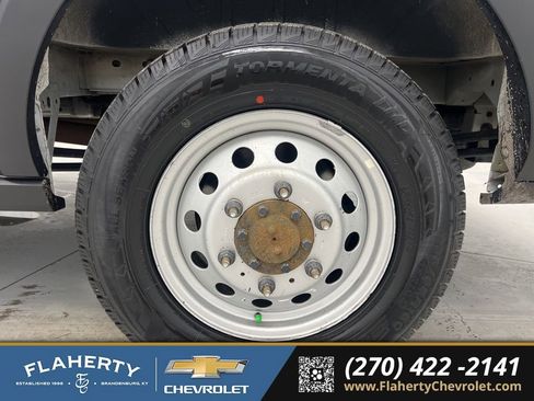 Used 2021 Ford Transit 250 Low Roof AWD image 17