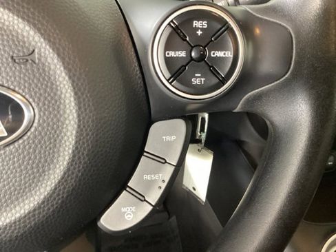 Used 2016 Kia Soul image 23