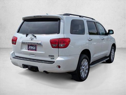Used 2014 Toyota Sequoia Platinum AWD/4WD image 5