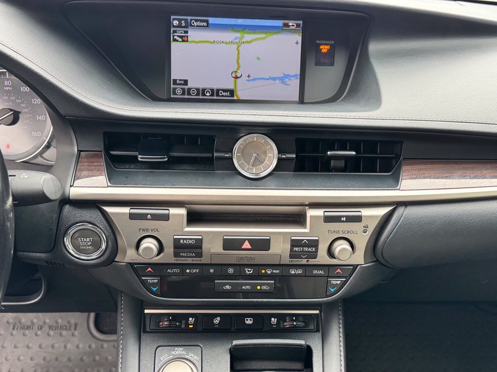 Used 2016 Lexus ES 350 FWD image 16