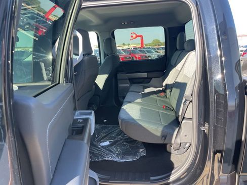 New 2026 Ford F250 XLT w/ XLT Premium Package image 23