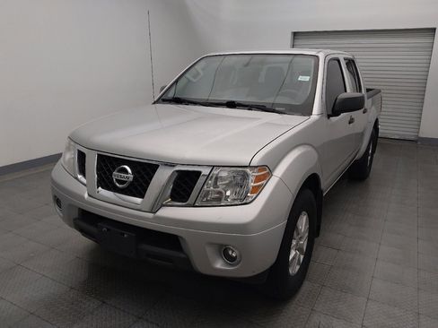 Used 2019 Nissan Frontier SV image 15