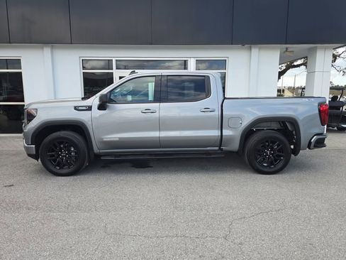 Certified 2025 GMC Sierra 1500 Elevation AWD/4WD image 4