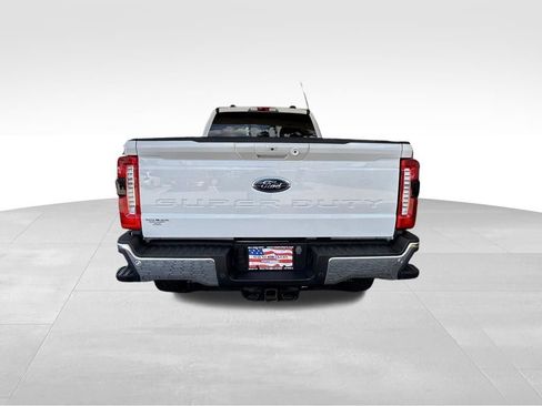 Used 2023 Ford F250 Lariat w/ Lariat Ultimate Package AWD/4WD image 5