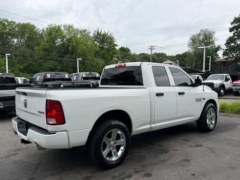 Used 2017 RAM 1500 Express AWD/4WD image 6