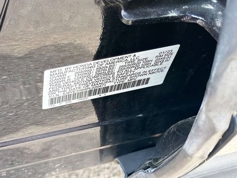 Used 2023 Acura MDX SH-AWD w/ Advance Package image 46