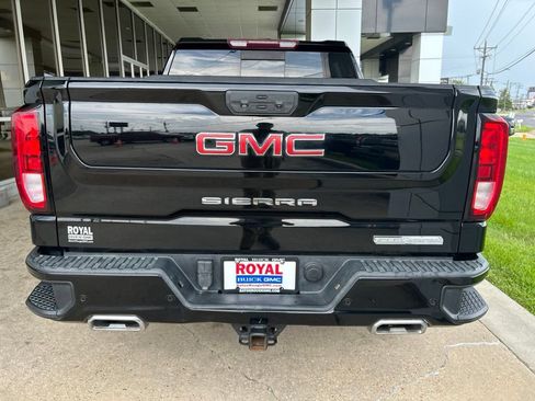 Used 2022 GMC Sierra 1500 Elevation w/ Elevation Premium Package AWD/4WD image 6