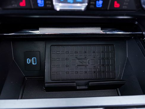 Used 2023 Ford F150 Raptor AWD/4WD image 28