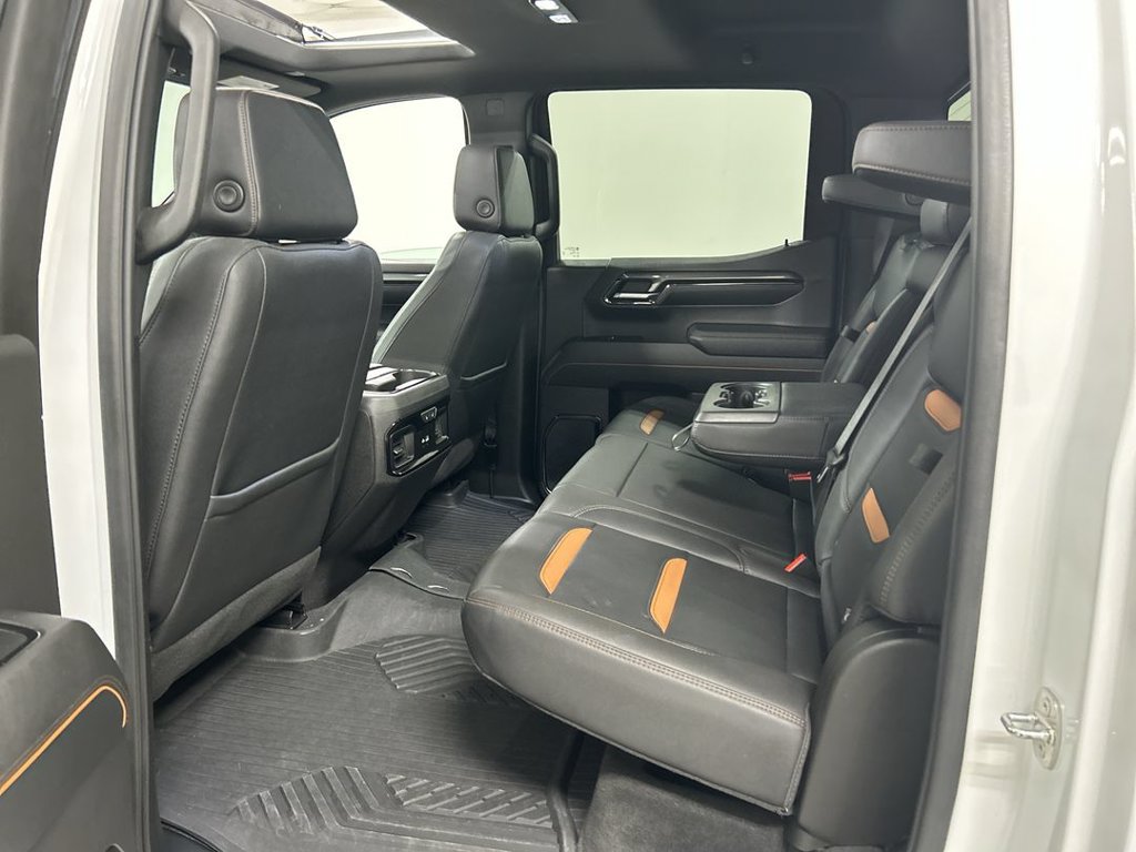 Certified 2024 GMC Sierra 1500 AT4 w/ Technology Package AWD/4WD image 20