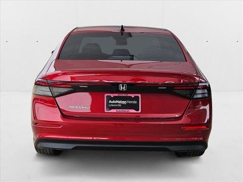 New 2025 Honda Accord SE image 8