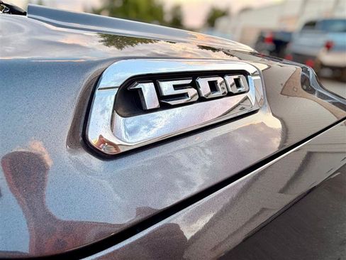 Used 2019 RAM 1500 Big Horn AWD/4WD image 37