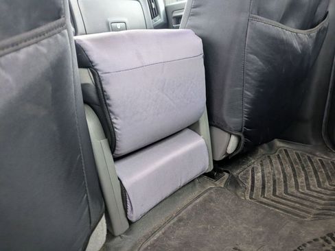 Used 2017 Chevrolet Silverado 1500 W/T image 39