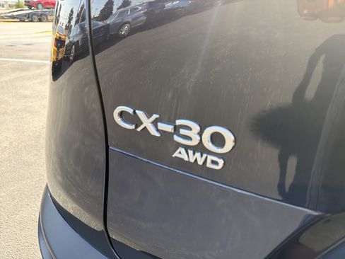 Used 2025 MAZDA CX-30 AWD 2.5 S w/ Preferred Package image 9