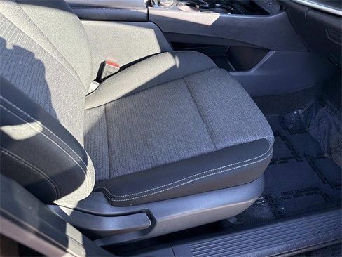 Used 2022 Nissan Rogue SV image 10