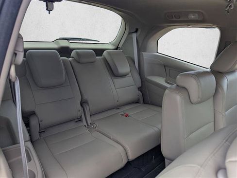 Used 2012 Honda Odyssey EX-L image 17