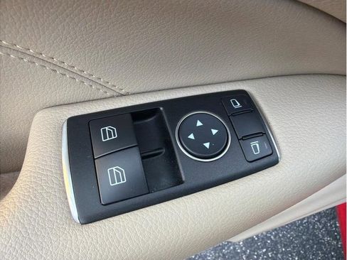 Used 2013 Mercedes-Benz C 250 Coupe w/ Multimedia Pkg image 8