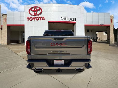 Used 2022 GMC Sierra 1500 Denali w/ Denali Premium Package AWD/4WD image 6