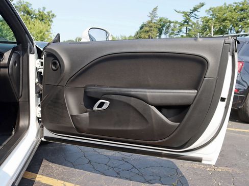 Used 2021 Dodge Challenger R/T RWD image 29