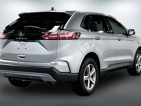 Used 2024 Ford Edge SEL w/ Convenience Package AWD/4WD image 8