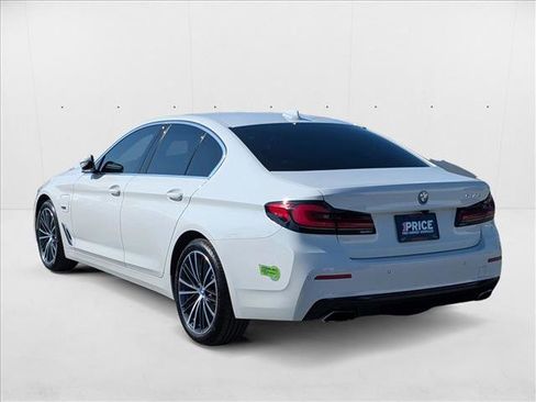 Certified 2023 BMW 530e w/ Convenience Package image 8