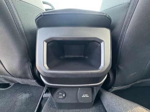 Used 2025 Ford Ranger Lariat w/ FX4 Off-Road Package AWD/4WD image 39