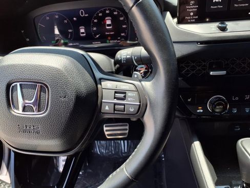 Used 2024 Honda Accord Sport image 18
