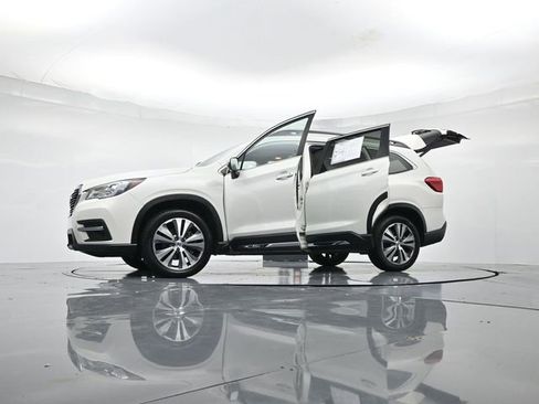 Used 2022 Subaru Ascent Limited w/ Technology Package image 53