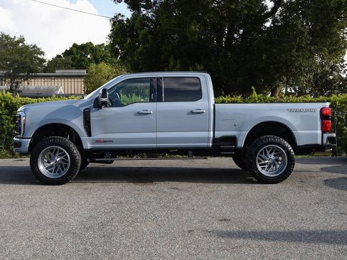 Used 2024 Ford F250 Lariat w/ Lariat Ultimate Package AWD/4WD image 10