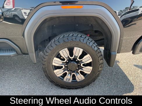 Used 2024 GMC Sierra 2500 Denali w/ Denali Reserve Package AWD/4WD image 9