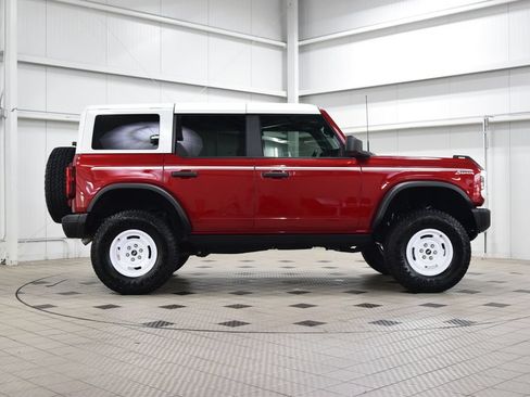Used 2025 Ford Bronco Heritage Edition AWD/4WD image 8