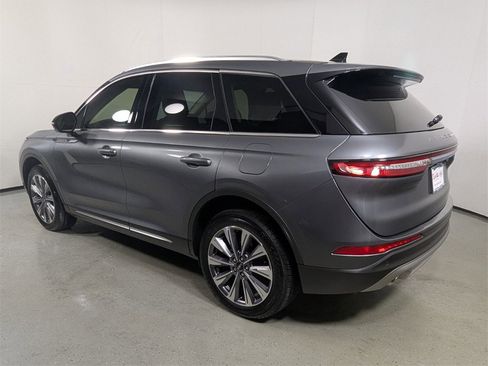 Used 2022 Lincoln Corsair Reserve w/ Elements Package image 5