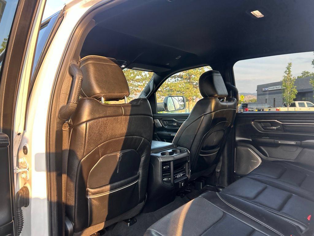 Used 2019 RAM 1500 Limited AWD/4WD image 18