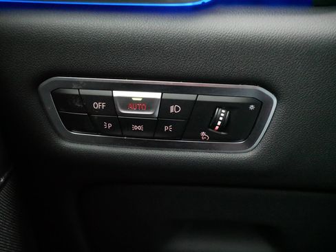 Used 2023 BMW X5 xDrive40i w/ Climate Comfort Package AWD/4WD image 28