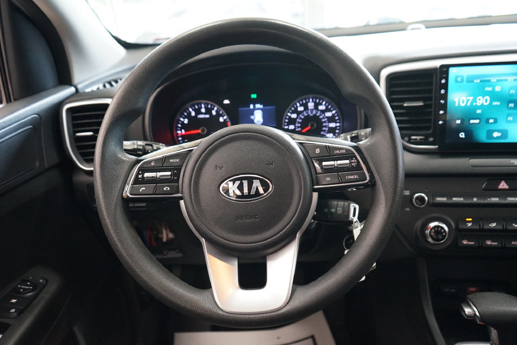 Used 2020 Kia Sportage LX AWD/4WD image 28
