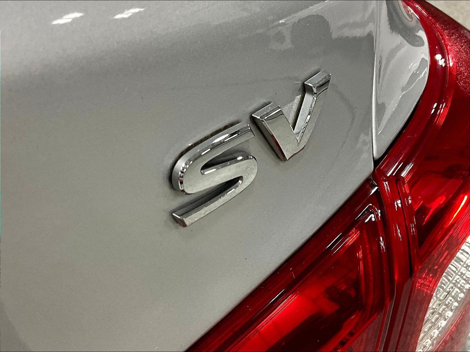 Used 2018 Nissan Sentra SV FWD image 24