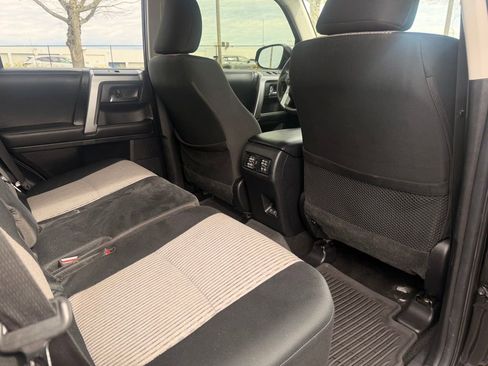 Used 2021 Toyota 4Runner SR5 image 17