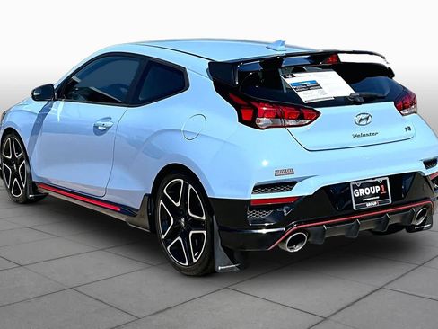 Used 2020 Hyundai Veloster N w/ Performance Package FWD image 7