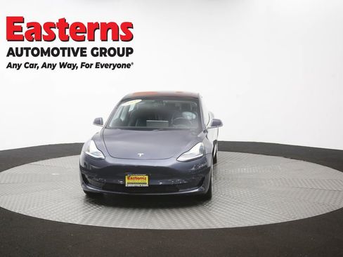 Used 2018 Tesla Model 3 Long Range RWD image 50
